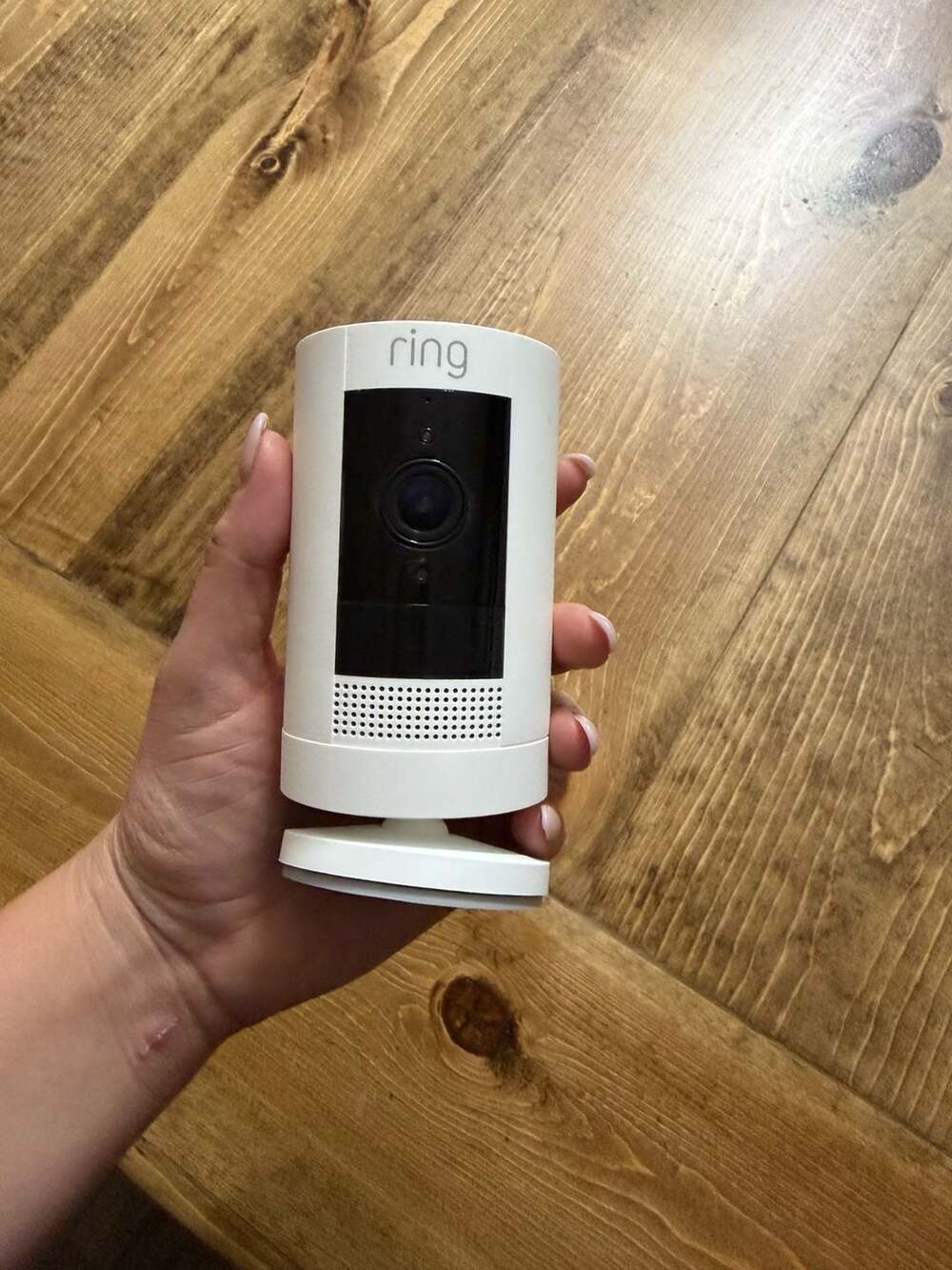 Ring Stick Up Cam Battery Security Camera White